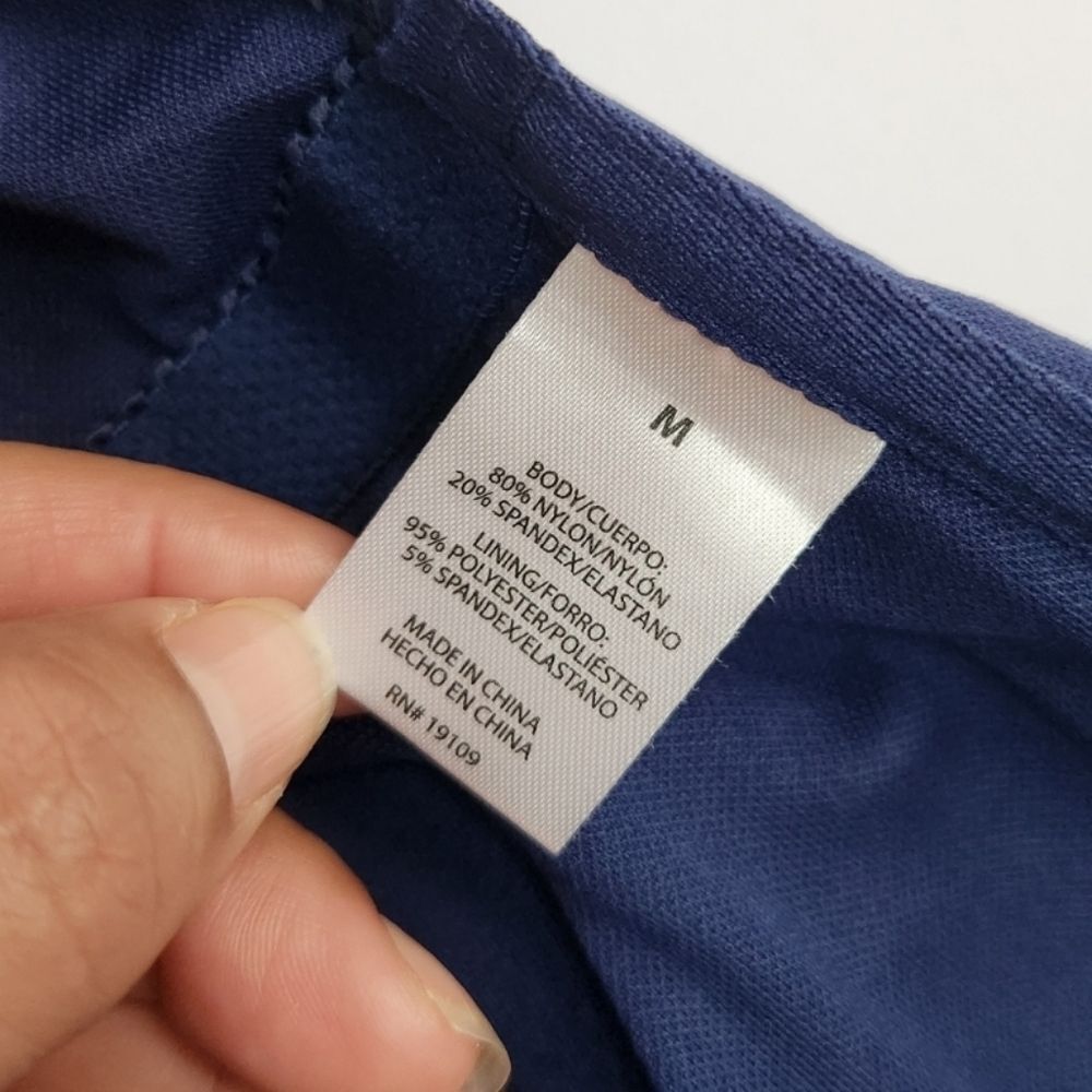 NEW! Carole Hochman Women's Swimsuit Tie Waist Paisley Blue White UPF 50+ Medium - Picture 7 of 12